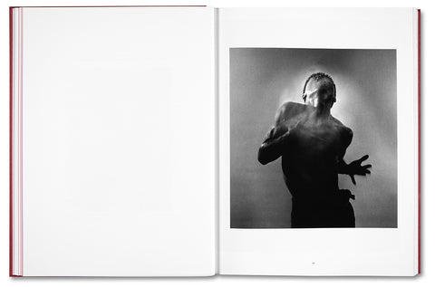 Eikoh Hosoe (Japanese edition) / Yasufumi Nakamori (ed.)